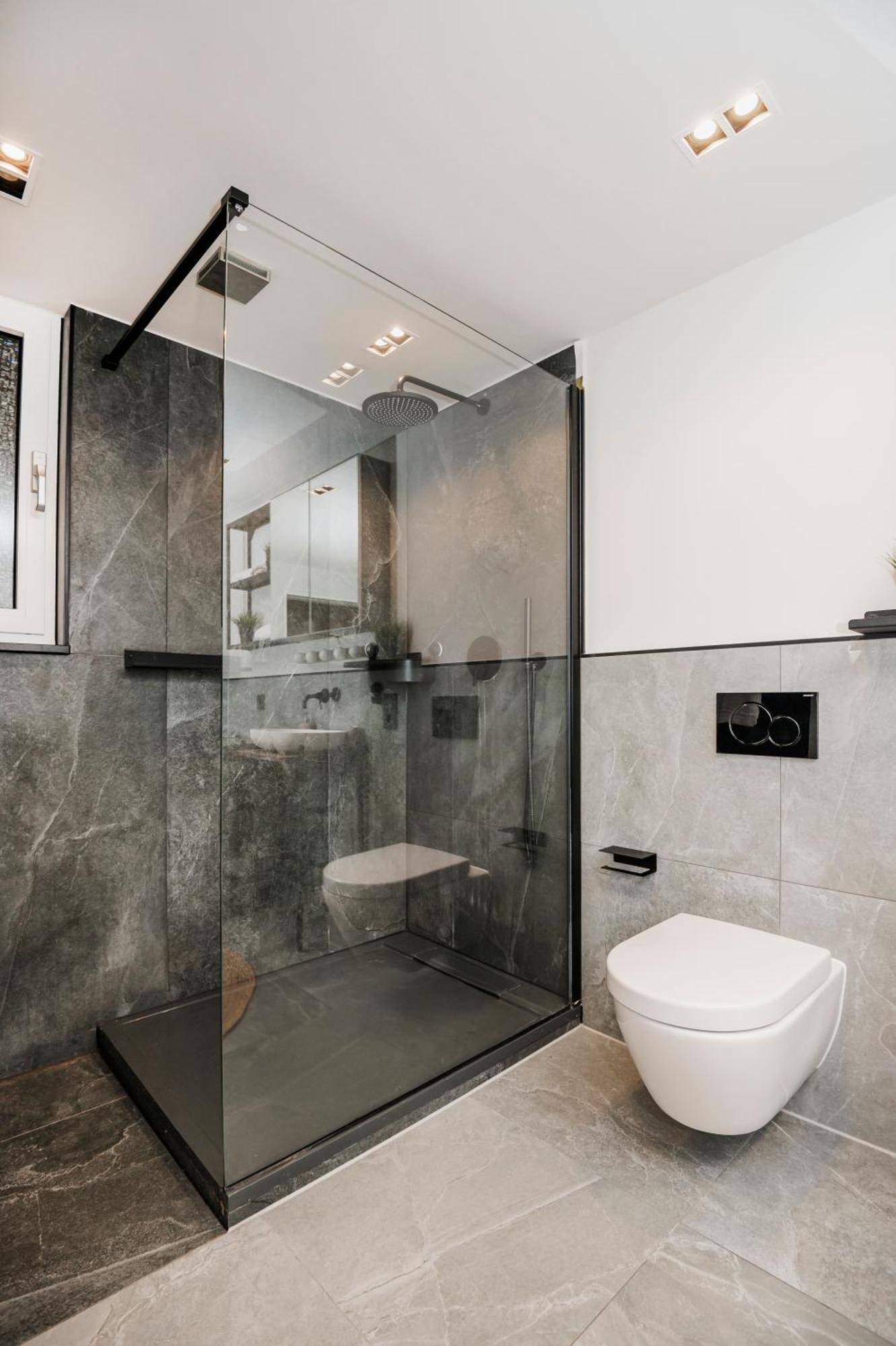 S331 - Luxurious Two Bedroom Duplex Apartment In Köln Exteriör bild