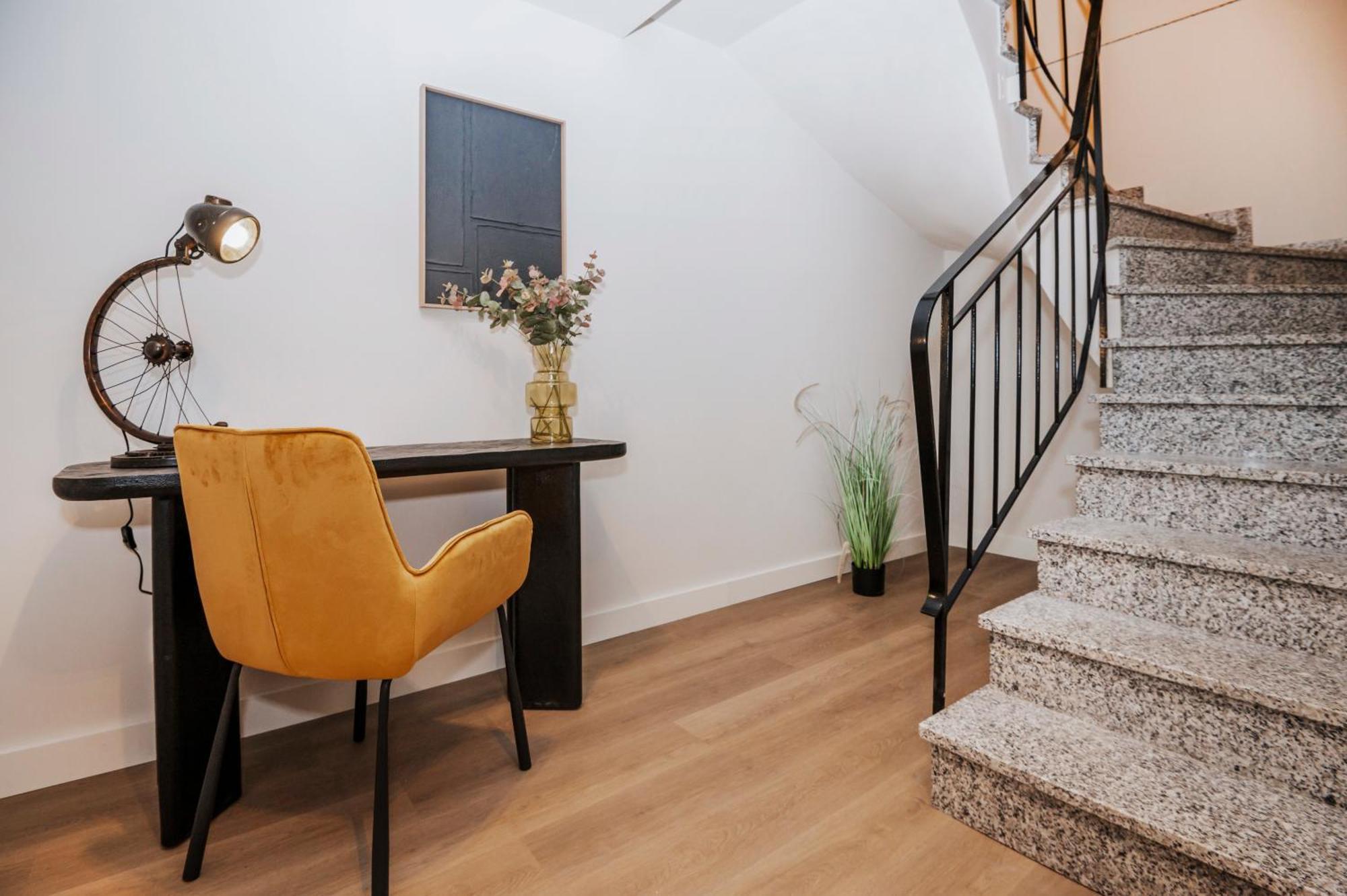 S331 - Luxurious Two Bedroom Duplex Apartment In Köln Exteriör bild