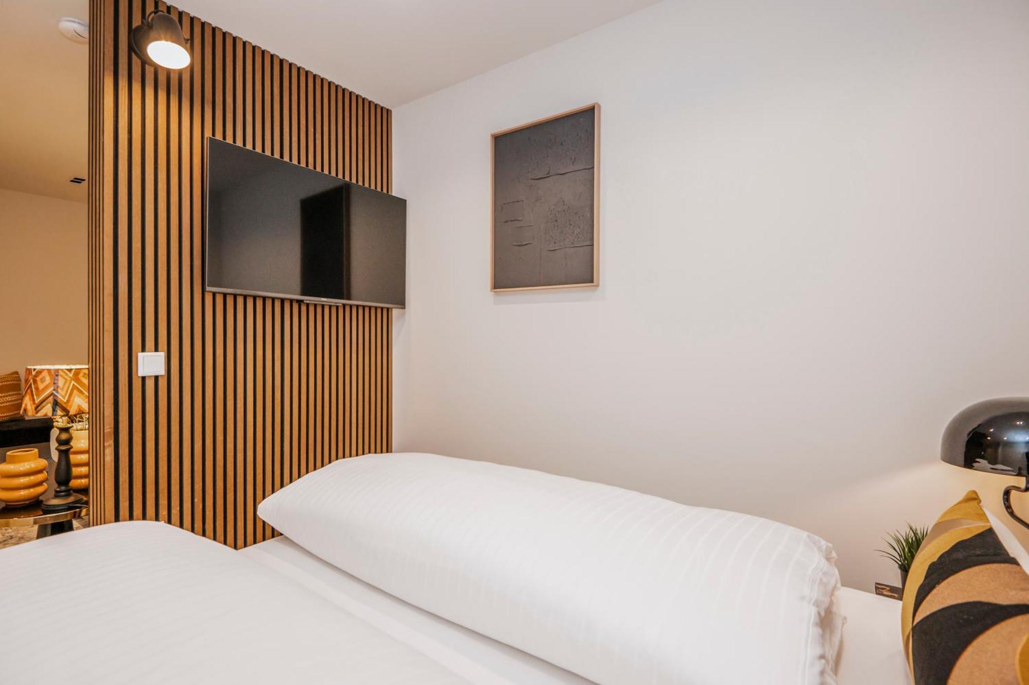 S331 - Luxurious Two Bedroom Duplex Apartment In Köln Exteriör bild