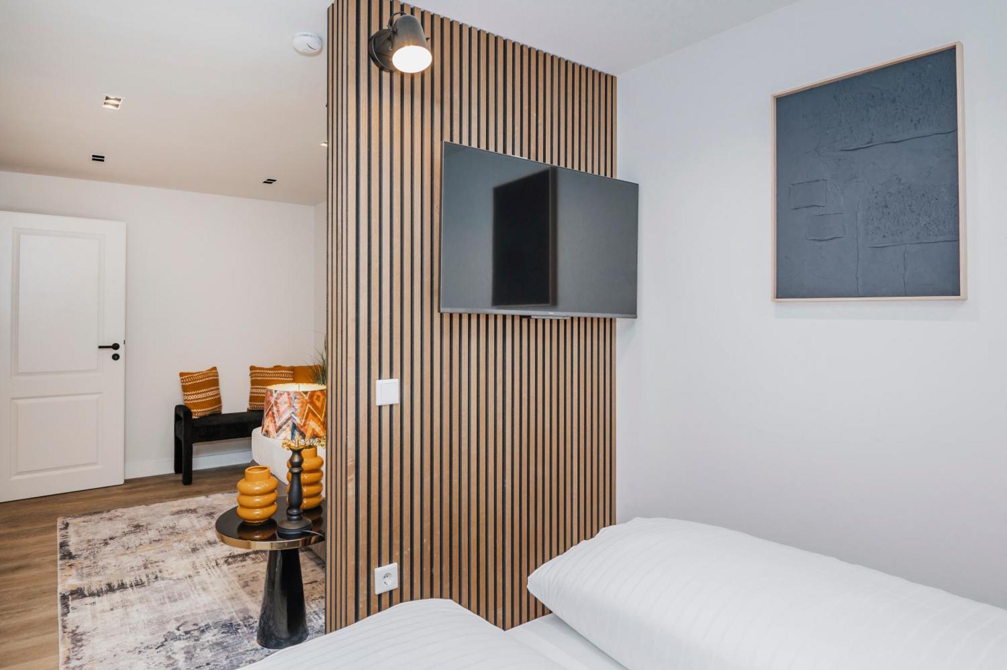S331 - Luxurious Two Bedroom Duplex Apartment In Köln Exteriör bild