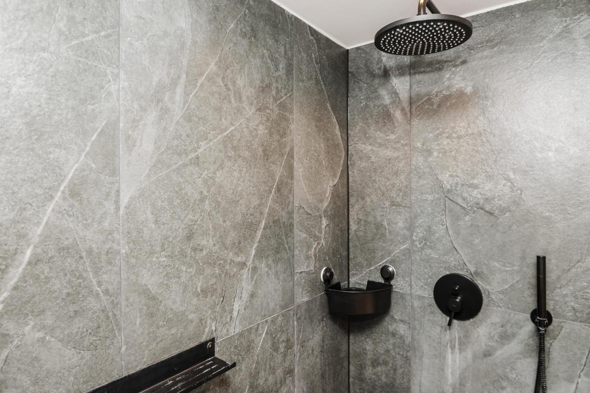 S331 - Luxurious Two Bedroom Duplex Apartment In Köln Exteriör bild
